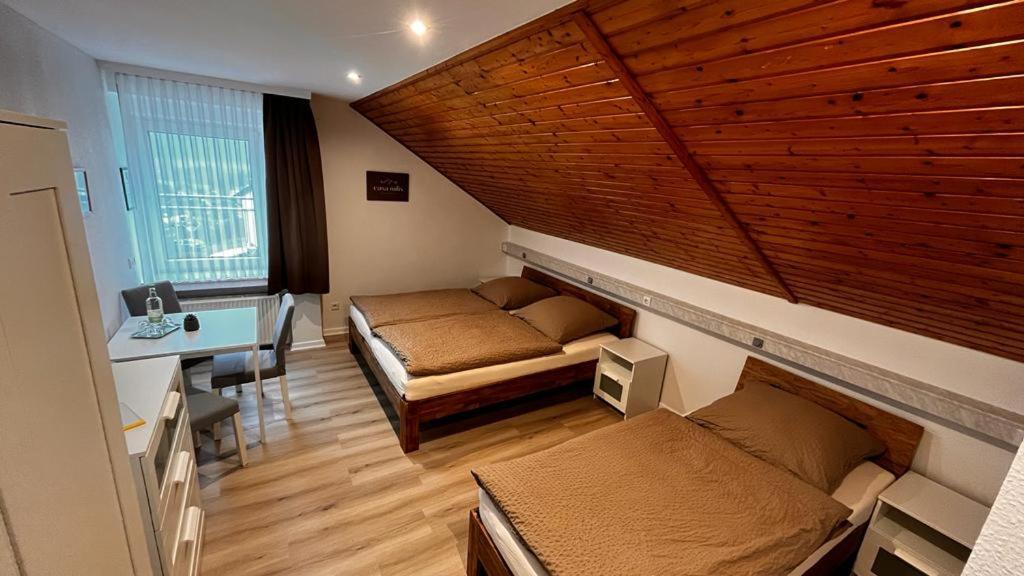 Casa Milix - Bed & Breakfast Bed & Breakfast Winterberg Bagian luar foto
